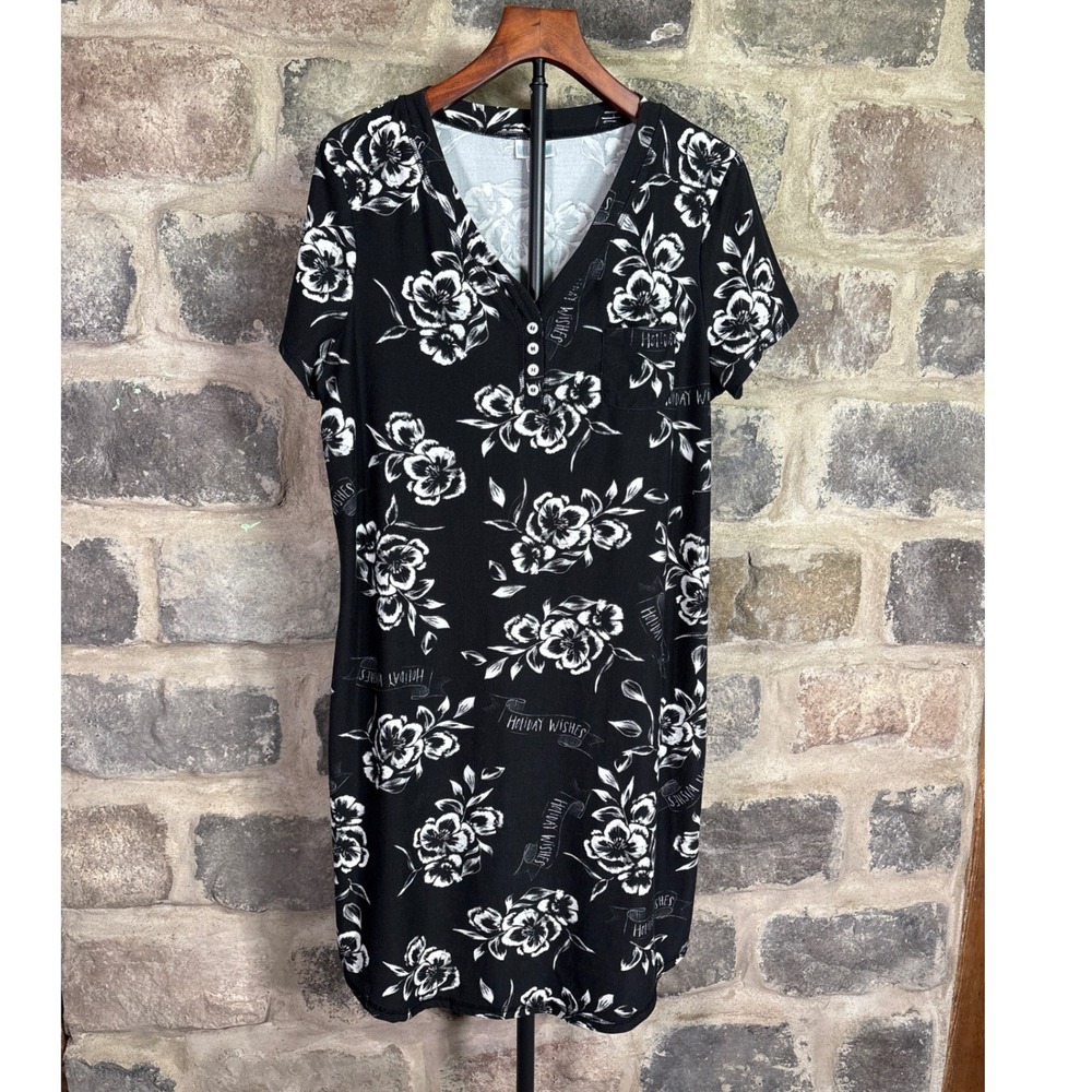 LuLaRoe Dream Women Black White Floral Holiday Wishes Henley Nightgown Medium